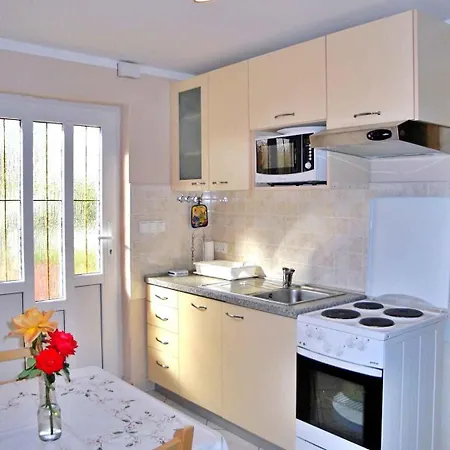 Lakefront In Cizici-insel Krk 12546 Appartement Čižići